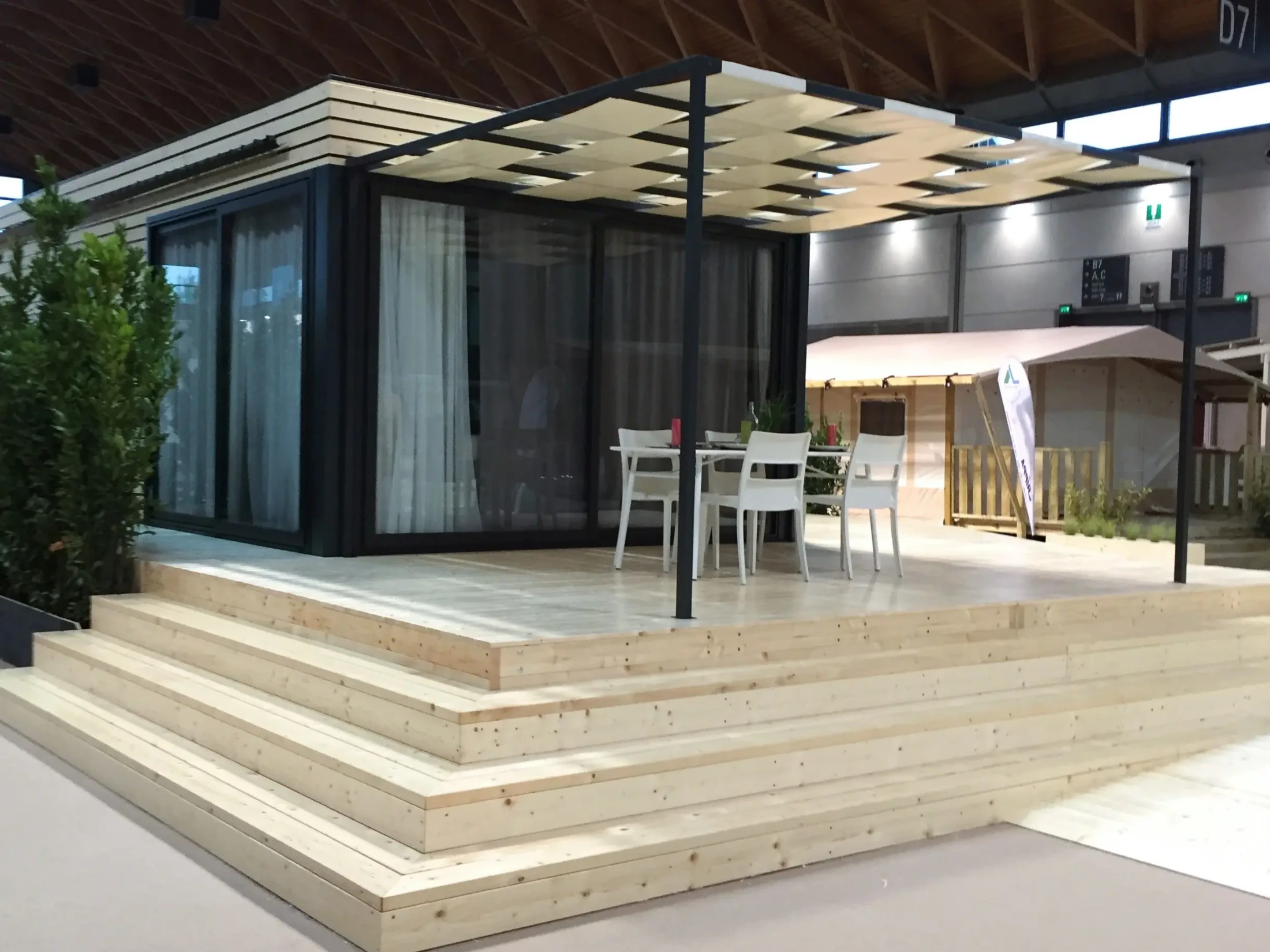 Veranda Ellehouse esposta alla fiera SUN di Rimini 2022